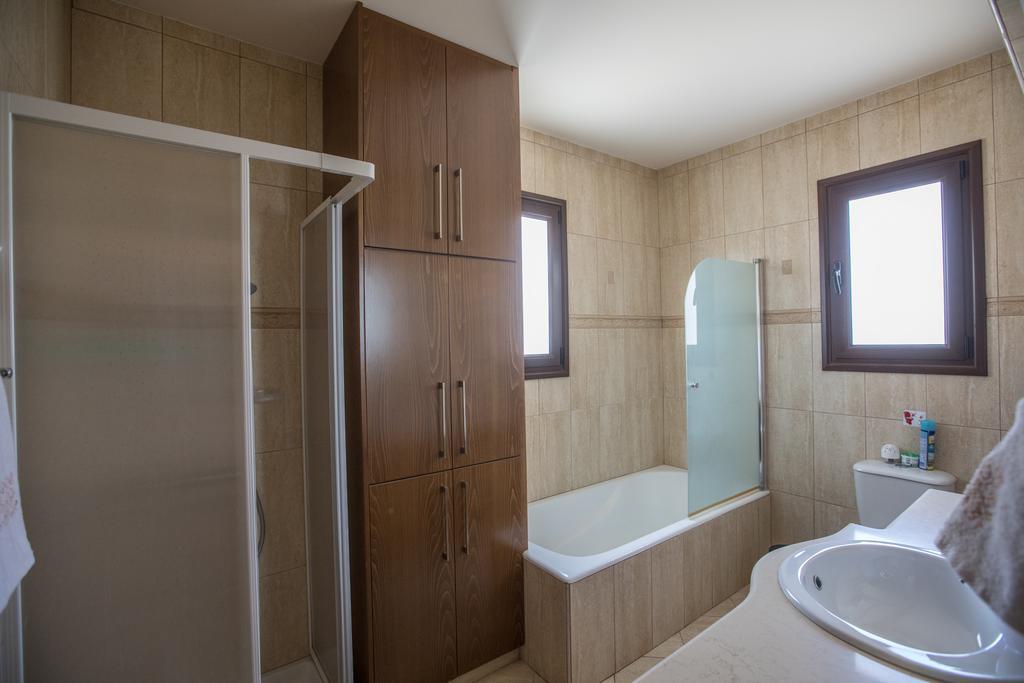Artemisia Villa Протарас Екстер'єр фото